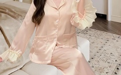 亚洲精品卡2卡3卡4卡乱码